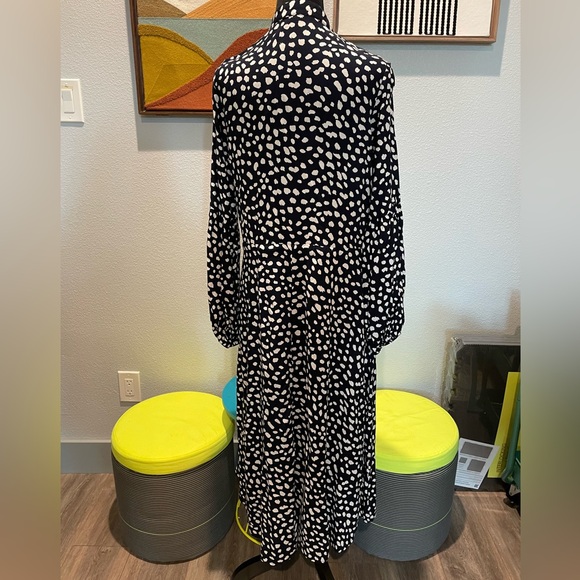 Women's | Midi Dress | Polka Dot | Small | Vintage Feel | Tie Waist | Black/Navy - Picture 13 of 16